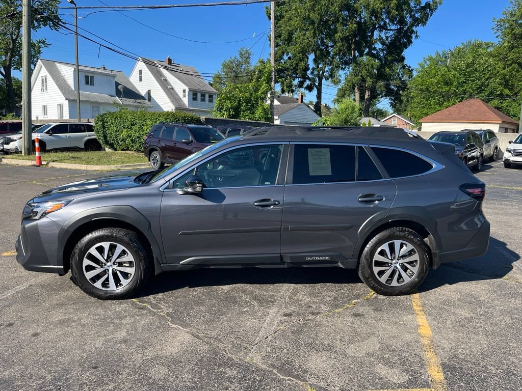 Certified 2025 Subaru Outback Premium w/ Popular Package #1A AWD/4WD image 9