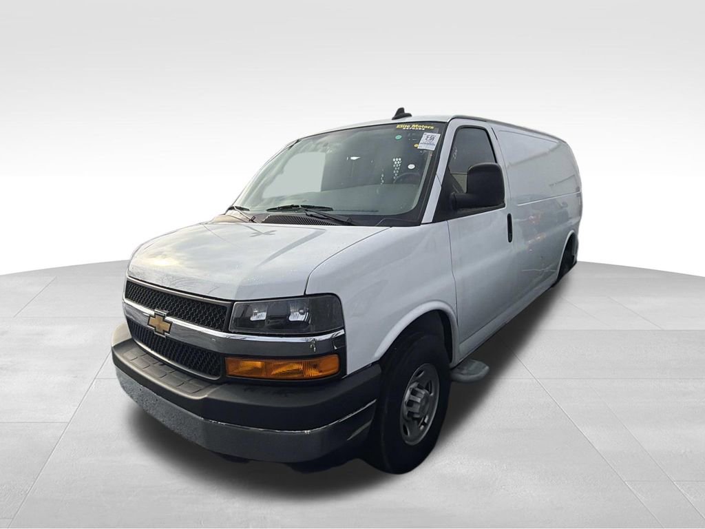 Used 2024 Chevrolet Express 2500 w/ Driver Convenience Package image 6