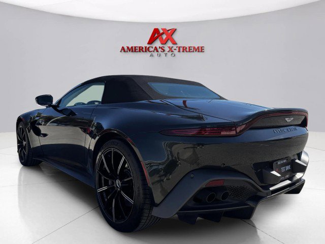 Used 2022 Aston Martin V8 Vantage Roadster image 4
