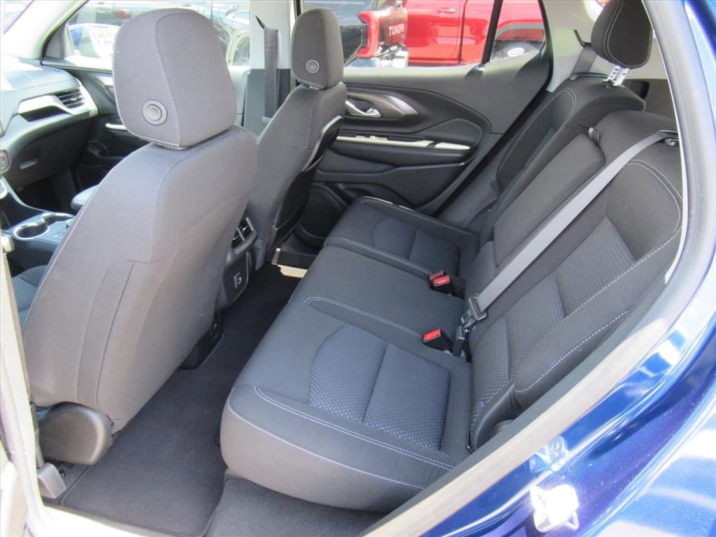 Used 2022 GMC Terrain SLE w/ Driver Convenience Package FWD image 30