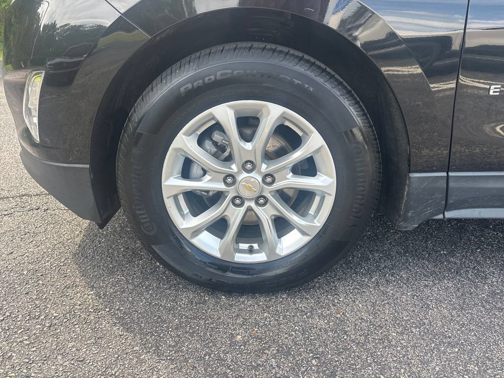 Used 2020 Chevrolet Equinox LS w/ LS Convenience Package FWD image 31