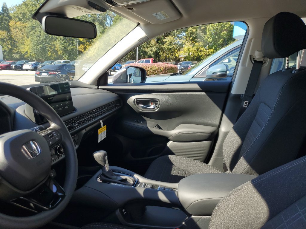 New 2027 Honda HR-V LX image 15