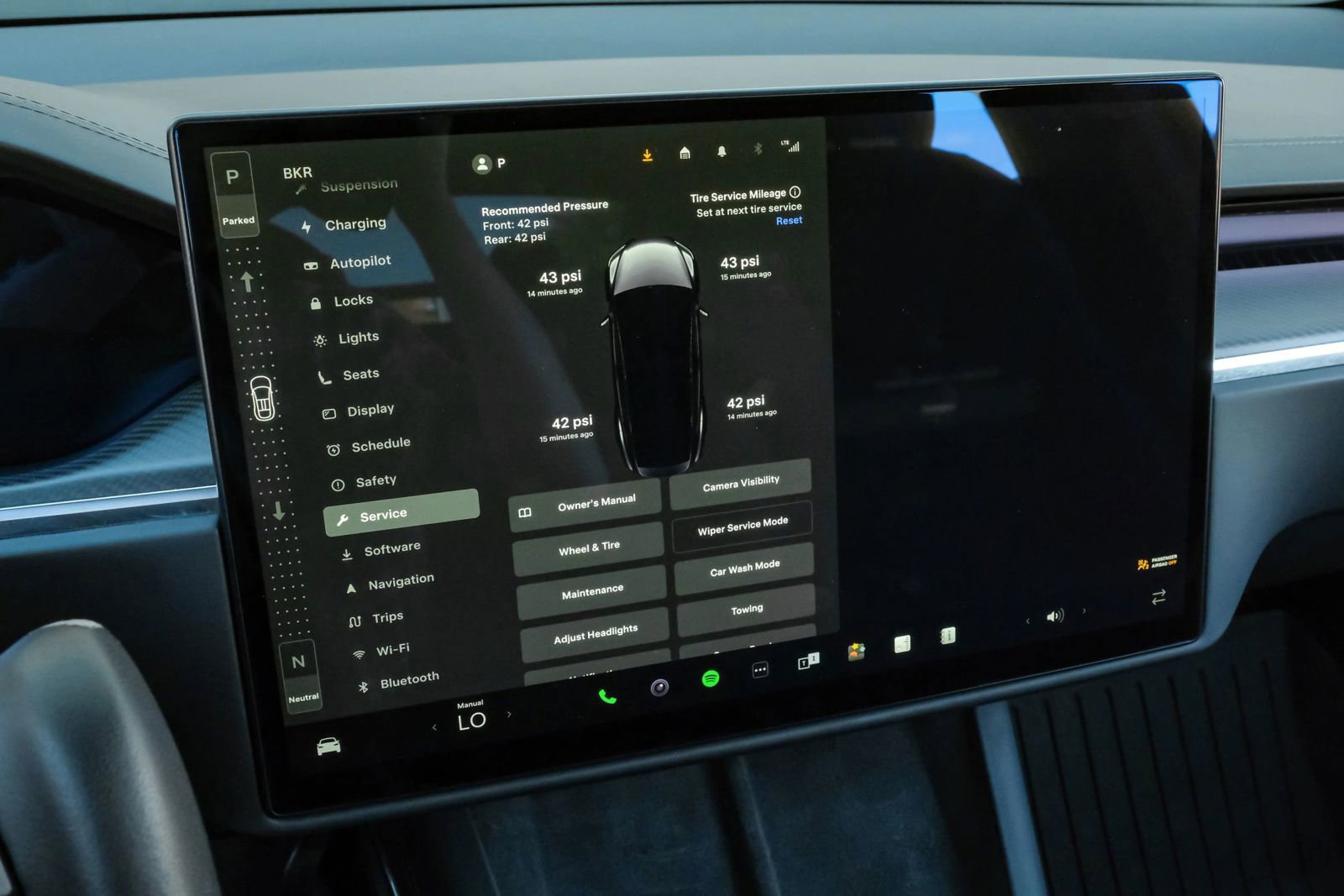 Used 2023 Tesla Model X Plaid image 46