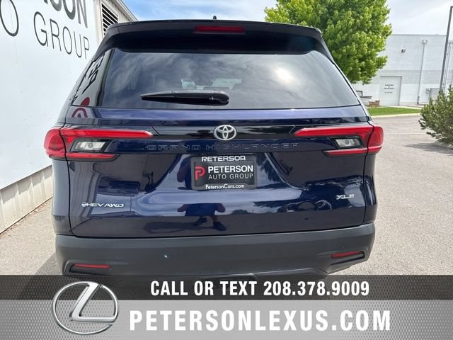 Used 2024 Toyota Grand Highlander AWD Hybrid image 5