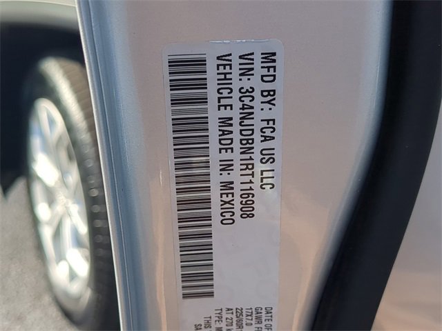 Used 2024 Jeep Compass Latitude image 37