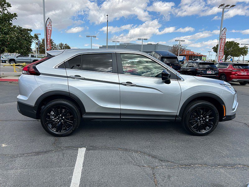New 2026 Mitsubishi Eclipse Cross LE image 3