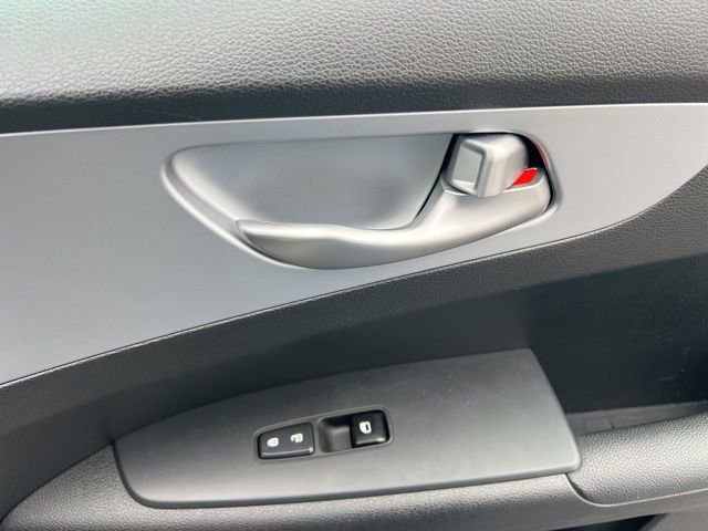 Certified 2023 Kia Forte LXS image 28