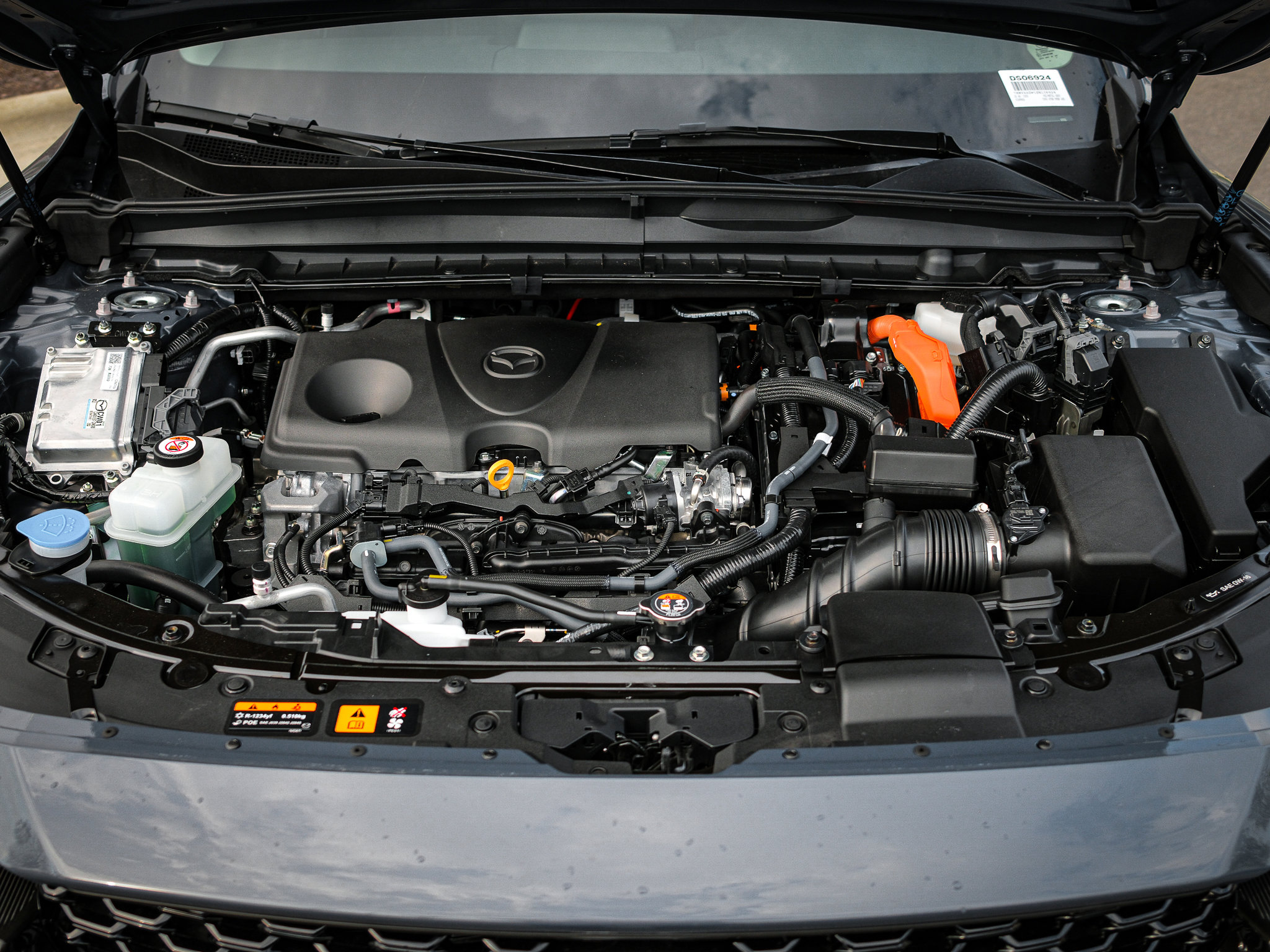 Certified 2025 MAZDA CX-50 2.5 Hybrid w/ Weather Package image 28