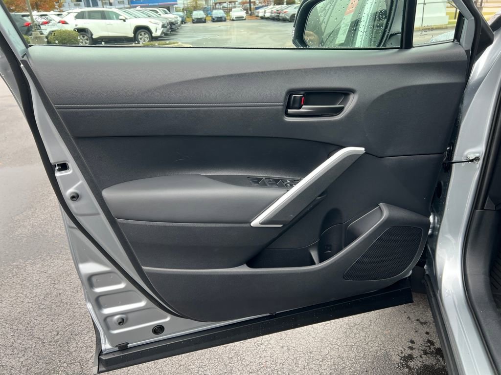 New 2026 Toyota Corolla Cross LE image 9