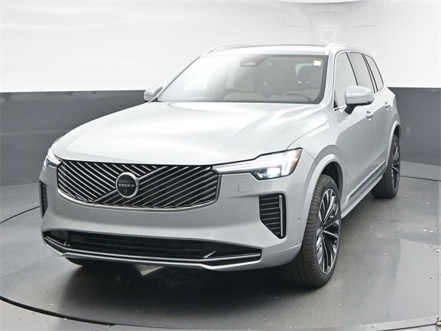 New 2026 Volvo XC90 B6 Plus w/ Protection Package Premier image 3