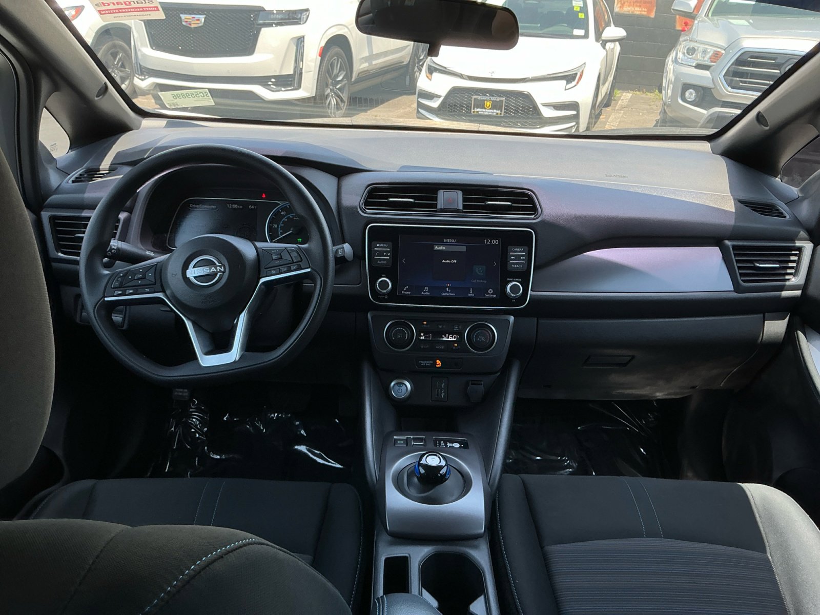Used 2025 Nissan Leaf S FWD image 17