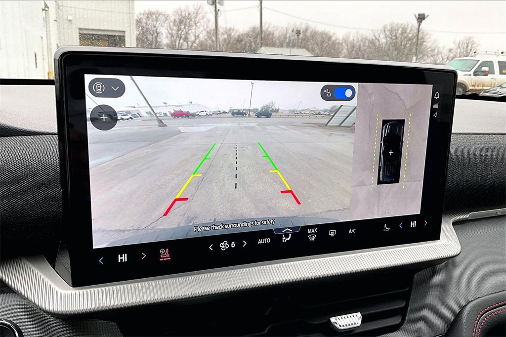 Used 2025 Ford Explorer ST-Line w/ ST-Line Street Pack image 20