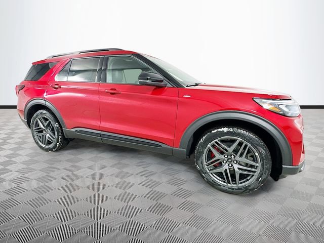 New 2026 Ford Explorer ST-Line w/ ST-Line Street Pack image 3
