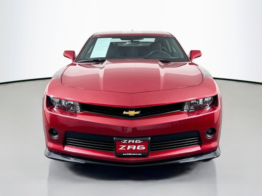 Used 2015 Chevrolet Camaro LT w/ LPO, Black Appearance Package RWD image 8