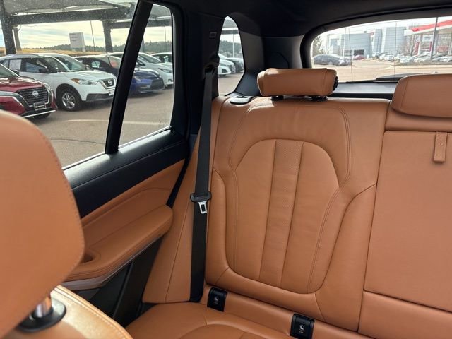 Used 2021 BMW X5 xDrive40i w/ Premium Package image 22