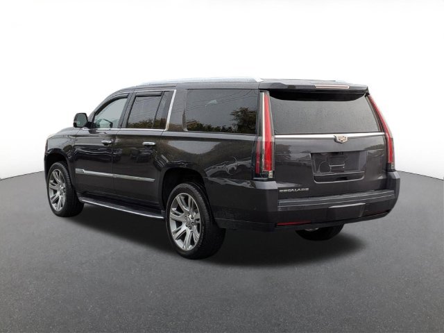 Used 2017 Cadillac Escalade ESV Premium Luxury AWD/4WD image 4