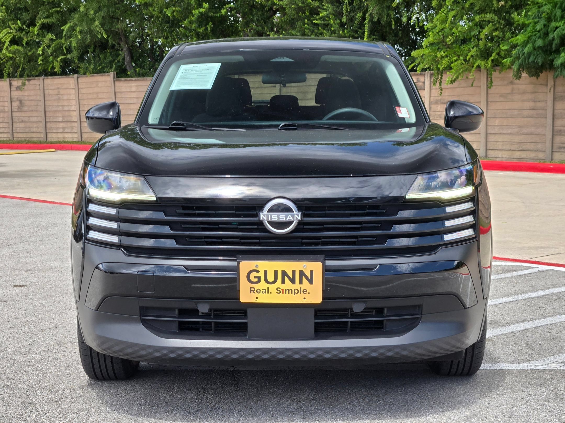 Used 2025 Nissan Kicks SV FWD image 8