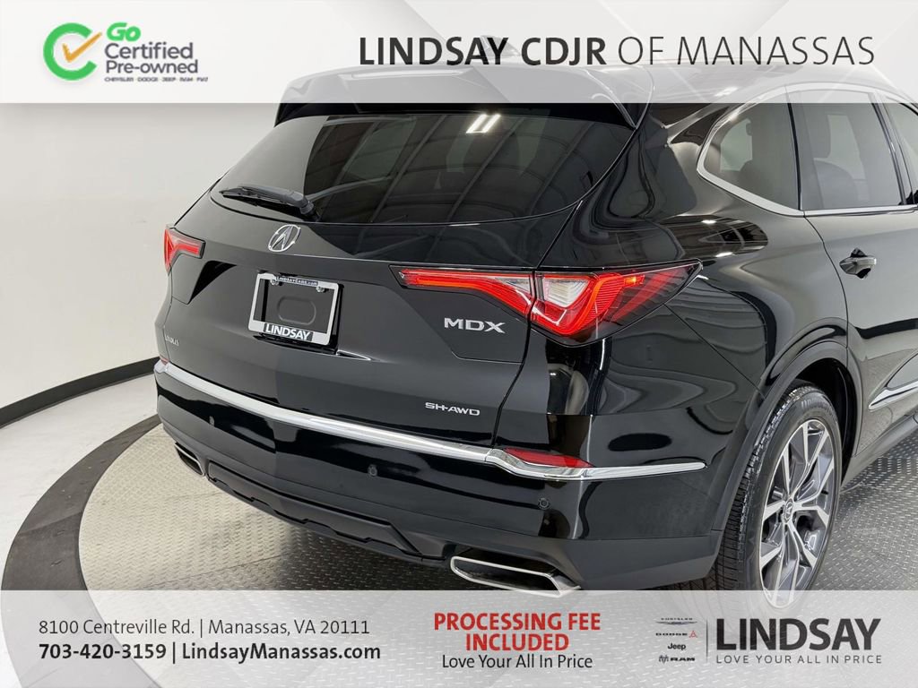 Used 2023 Acura MDX SH-AWD w/ Technology Package image 9
