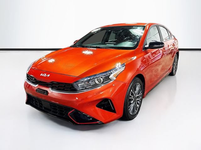 Used 2023 Kia Forte GT-Line w/ GT-Line Technology Package FWD image 3