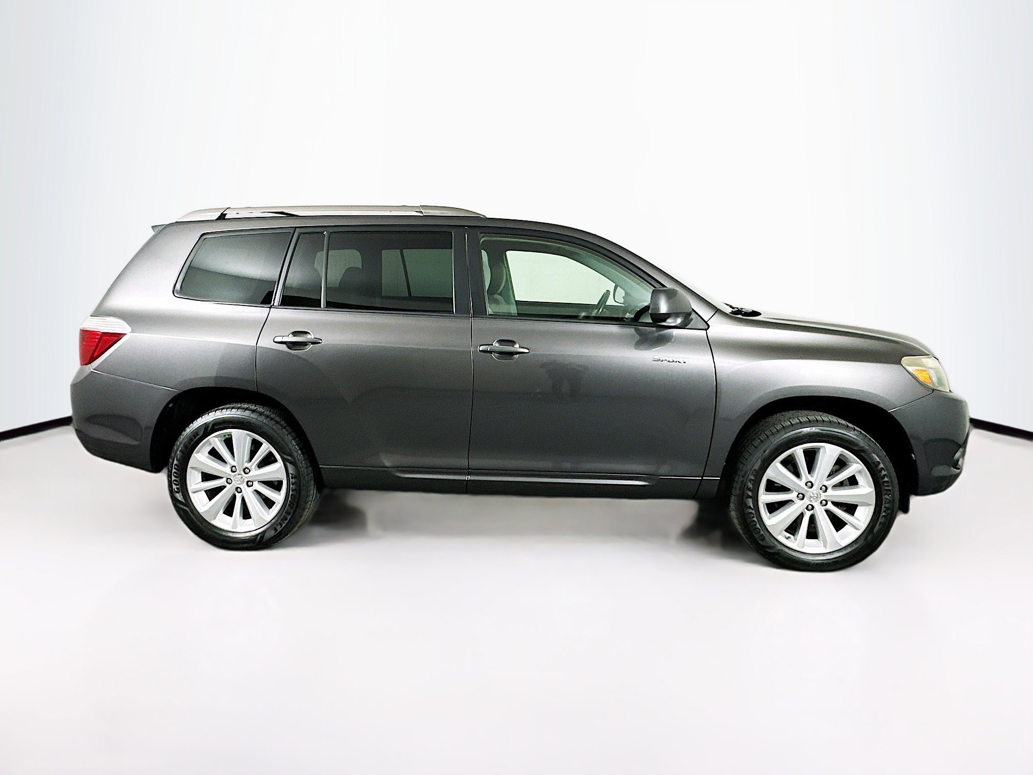 Used 2008 Toyota Highlander Sport image 10