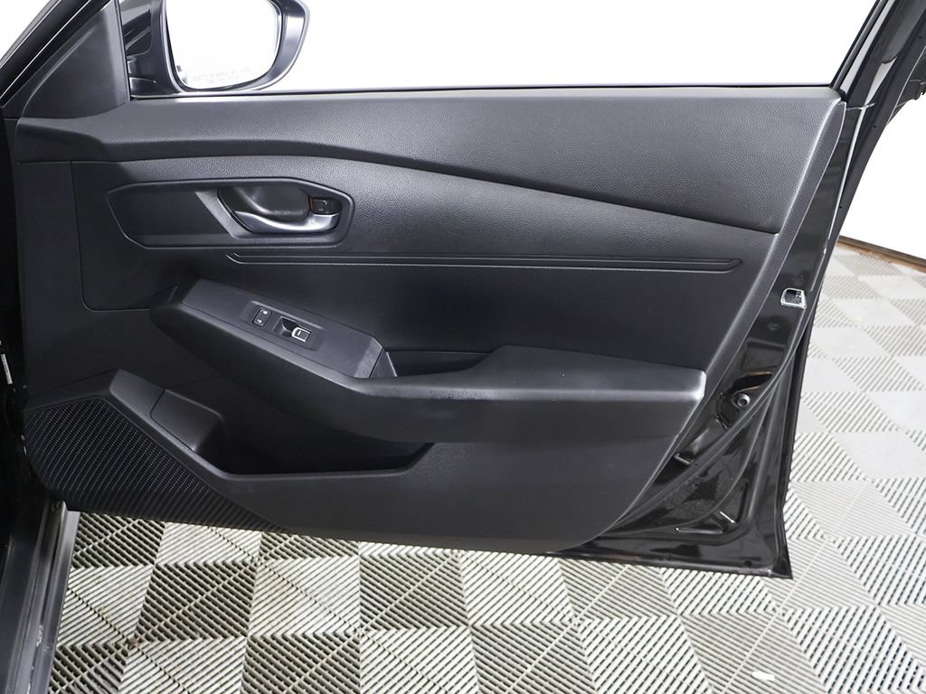 Used 2025 Honda Accord LX image 13