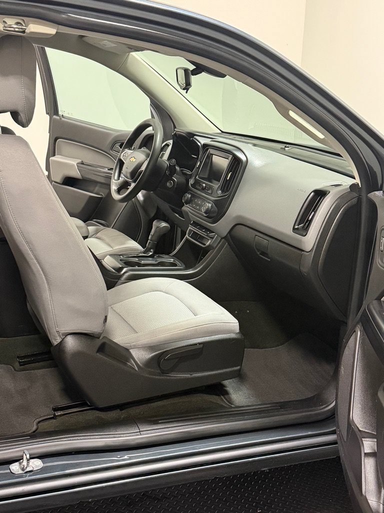 Used 2018 Chevrolet Colorado W/T w/ WT Convenience Package AWD/4WD image 11
