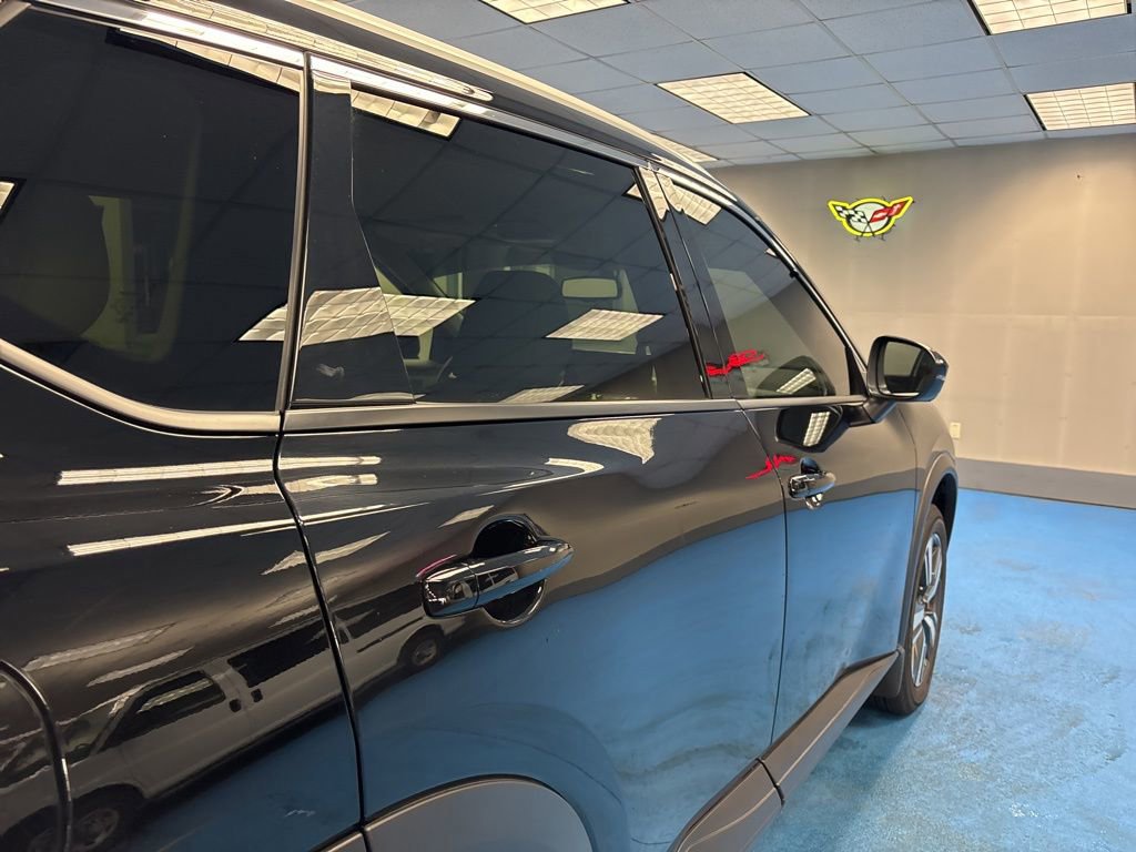 Used 2024 Nissan Rogue SL image 6