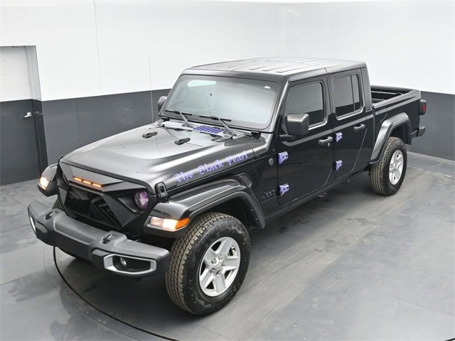 Used 2022 Jeep Gladiator Sport image 15