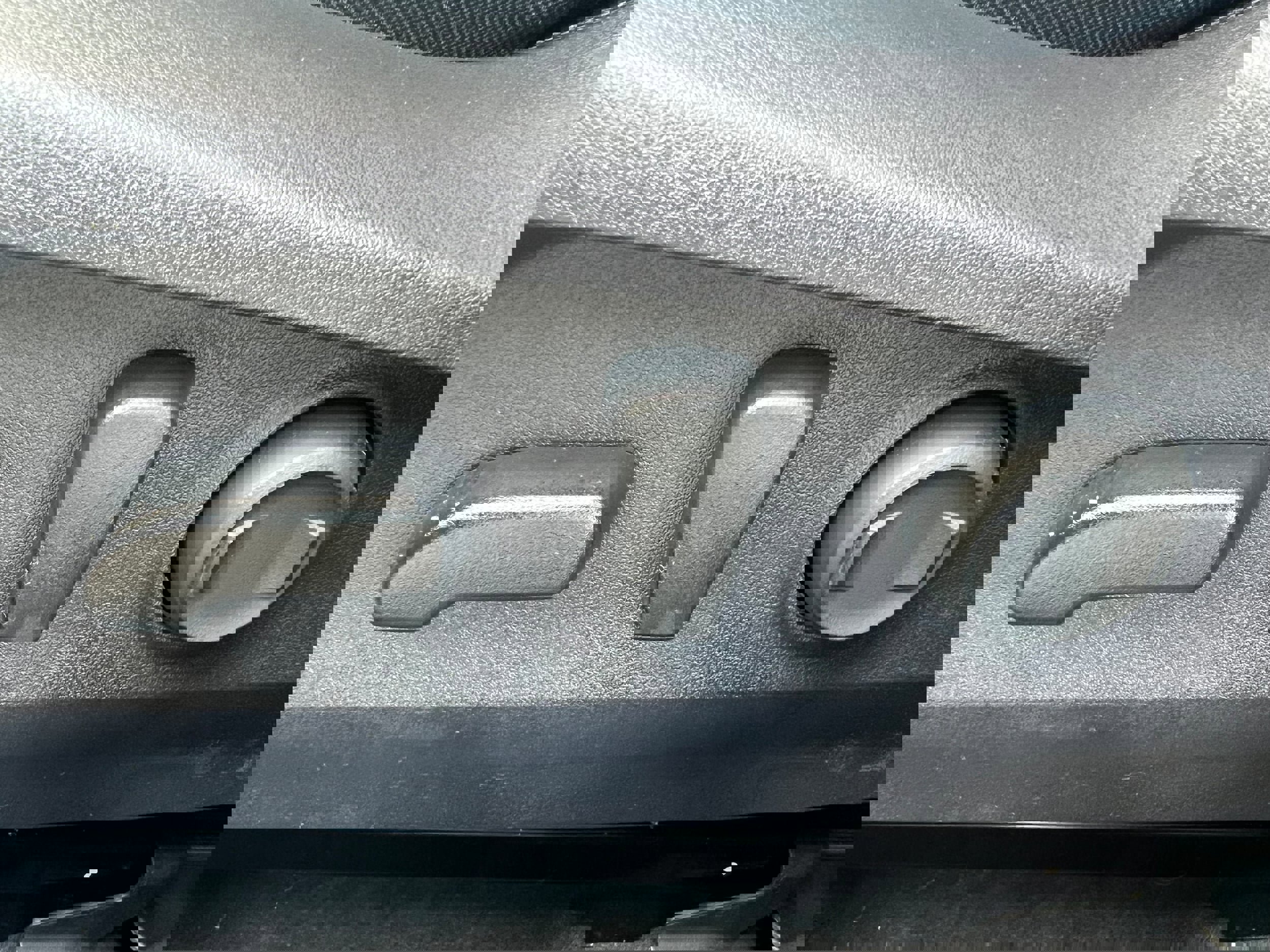 Certified 2025 Subaru Outback Premium w/ Popular Package #1A image 19