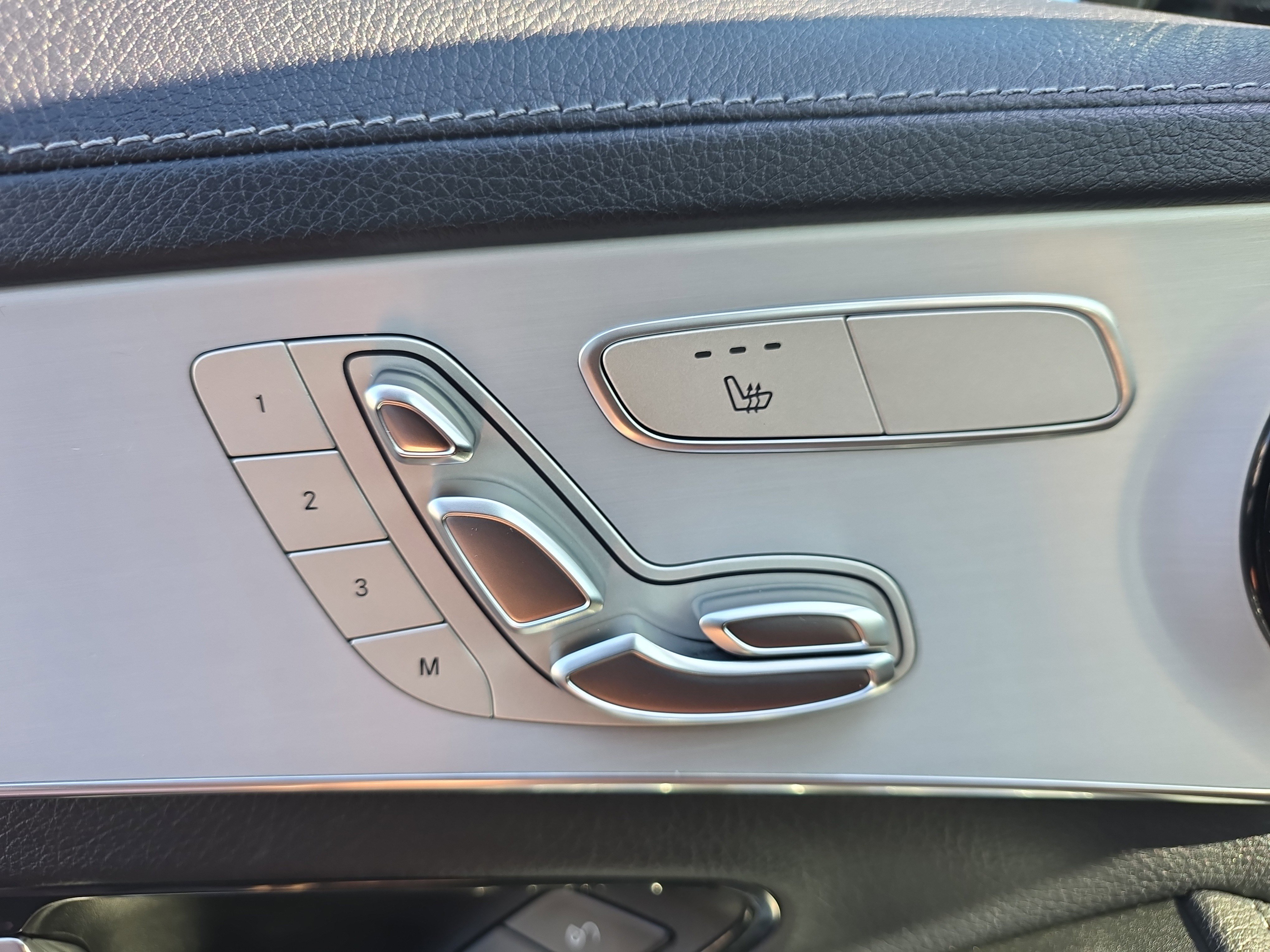 Used 2021 Mercedes-Benz C 300 4MATIC Sedan image 33