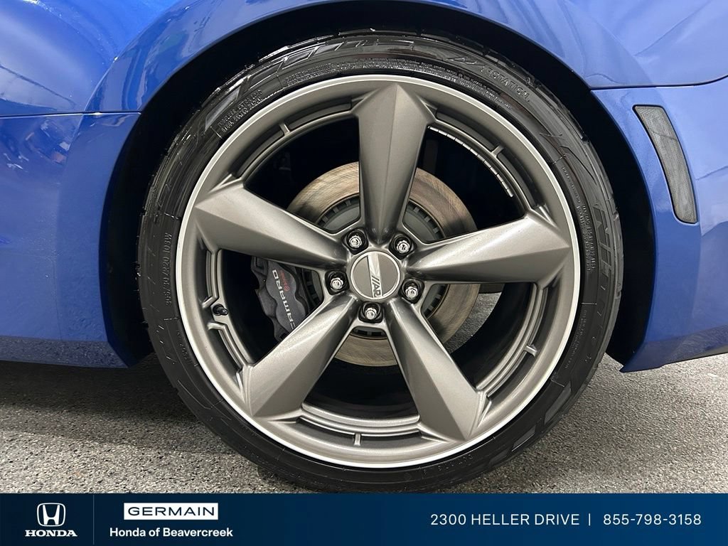 Used 2019 Chevrolet Camaro SS RWD image 14