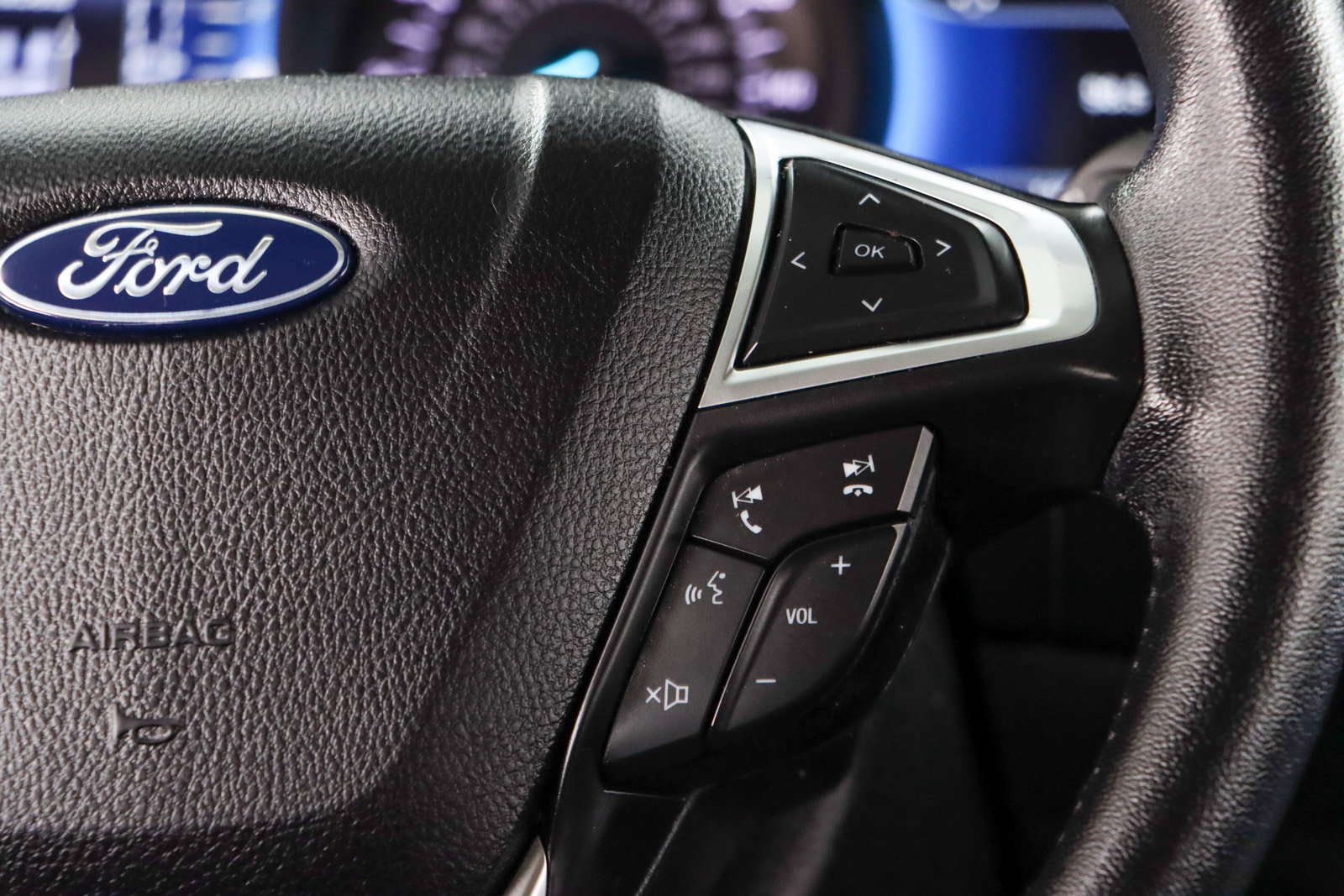 Used 2023 Ford Edge SEL AWD/4WD image 14