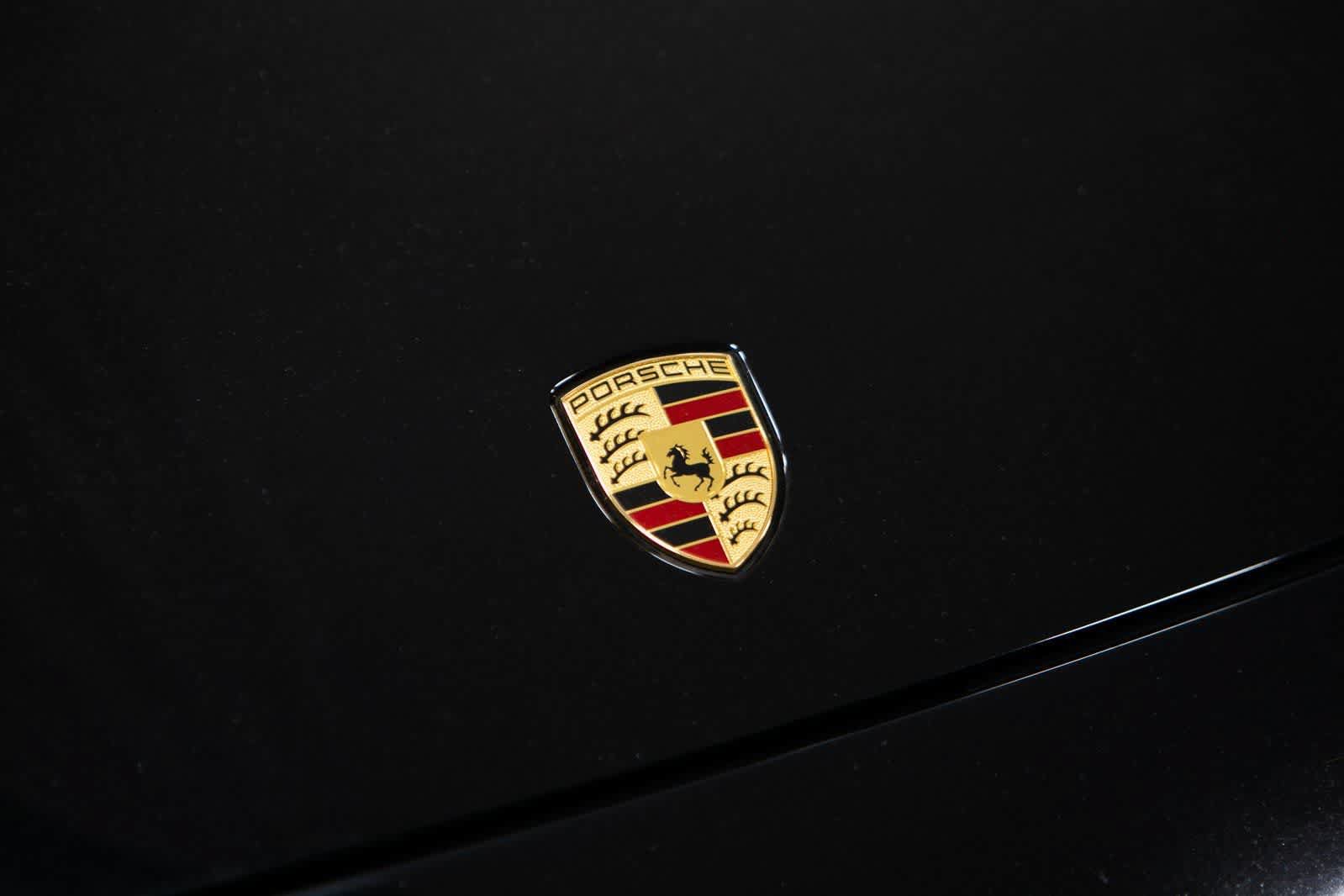 Certified 2022 Porsche Panamera 4S AWD/4WD image 33