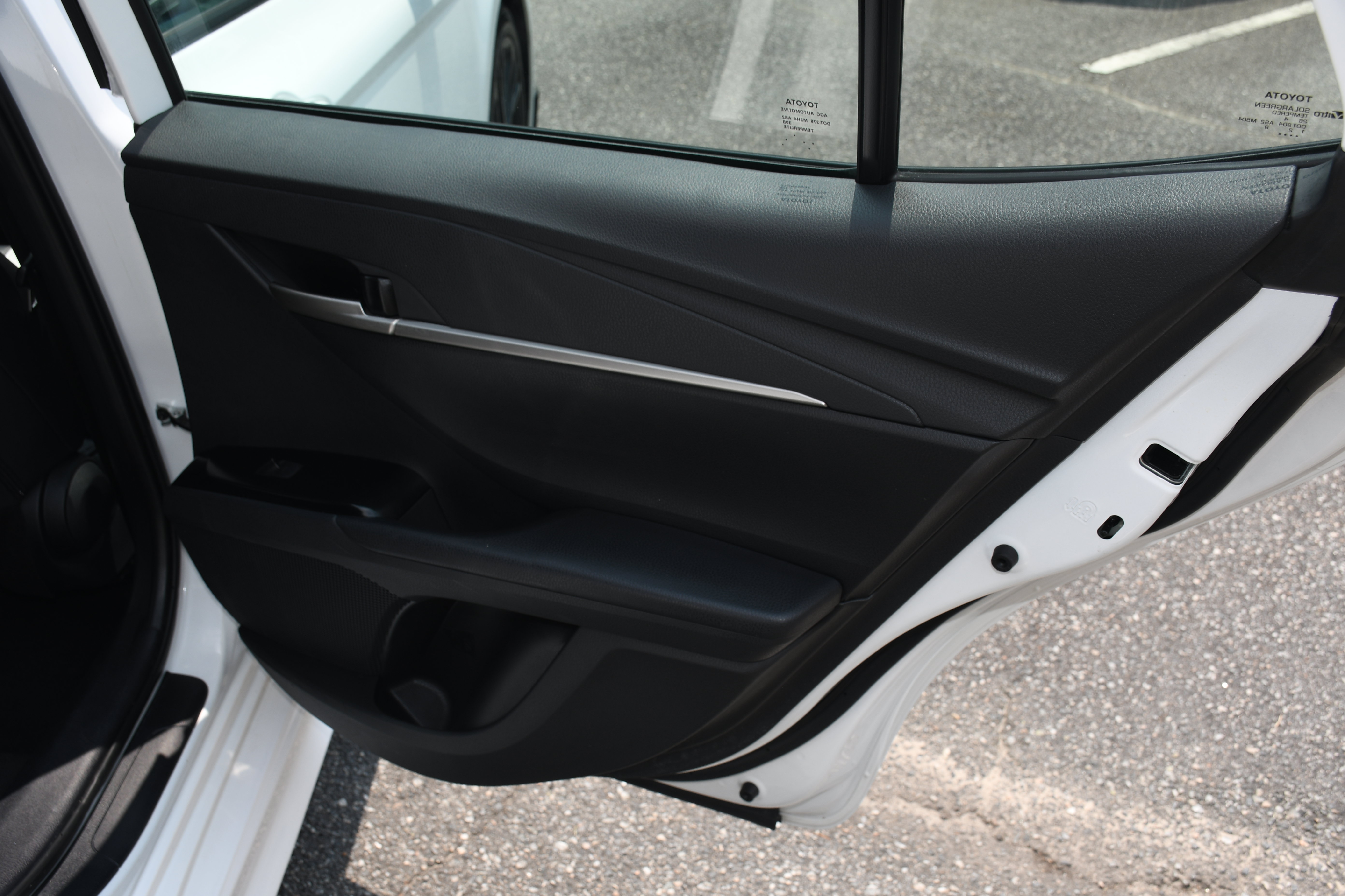 Used 2025 Toyota Camry SE FWD image 18
