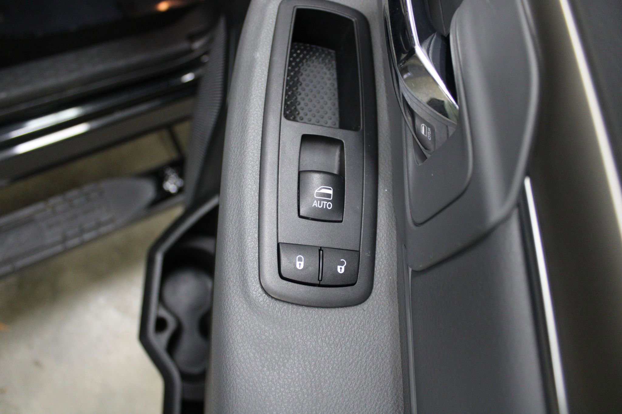 Used 2018 RAM 1500 Big Horn image 28