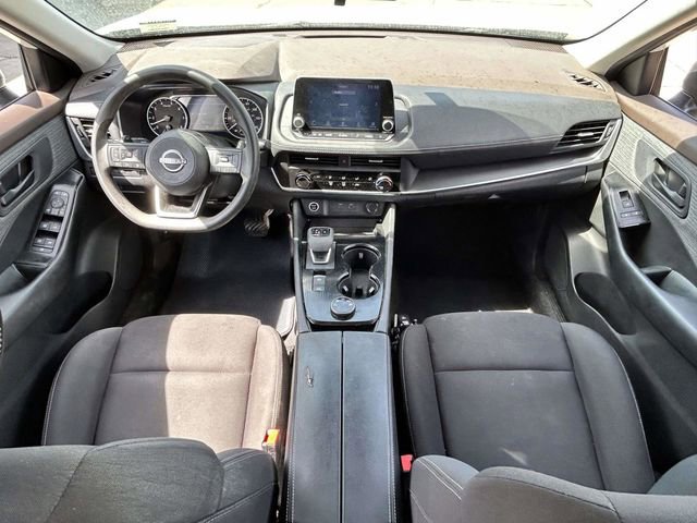 Used 2023 Nissan Rogue S image 9