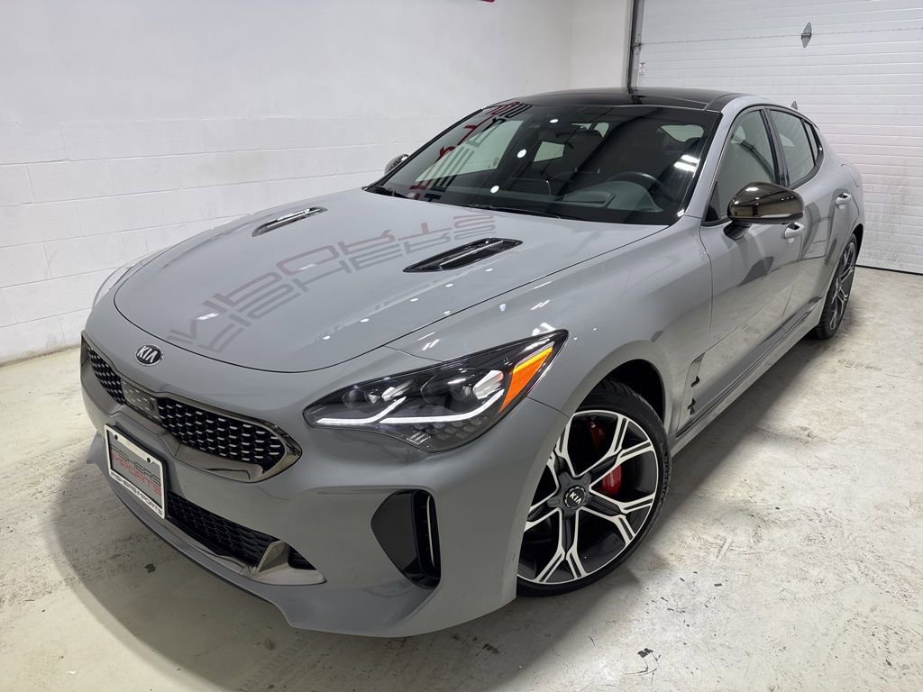 Used 2021 Kia Stinger GT2 image 2