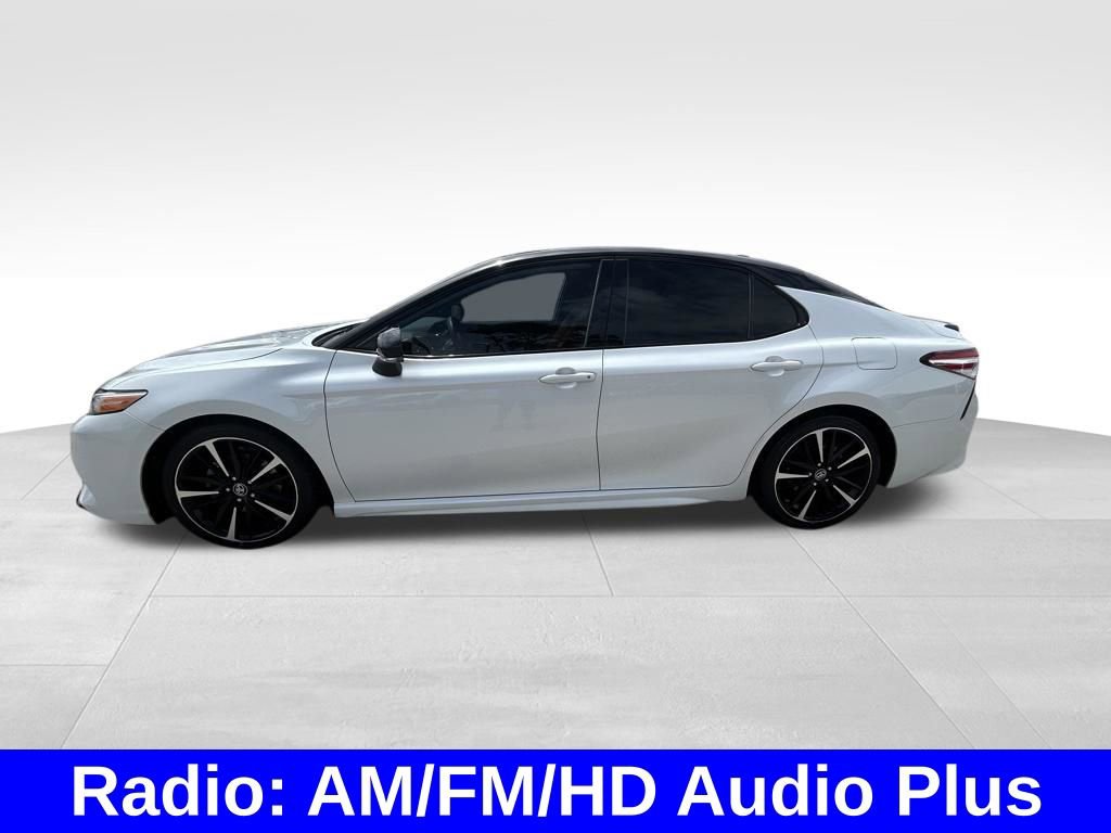 Used 2020 Toyota Camry XSE image 7
