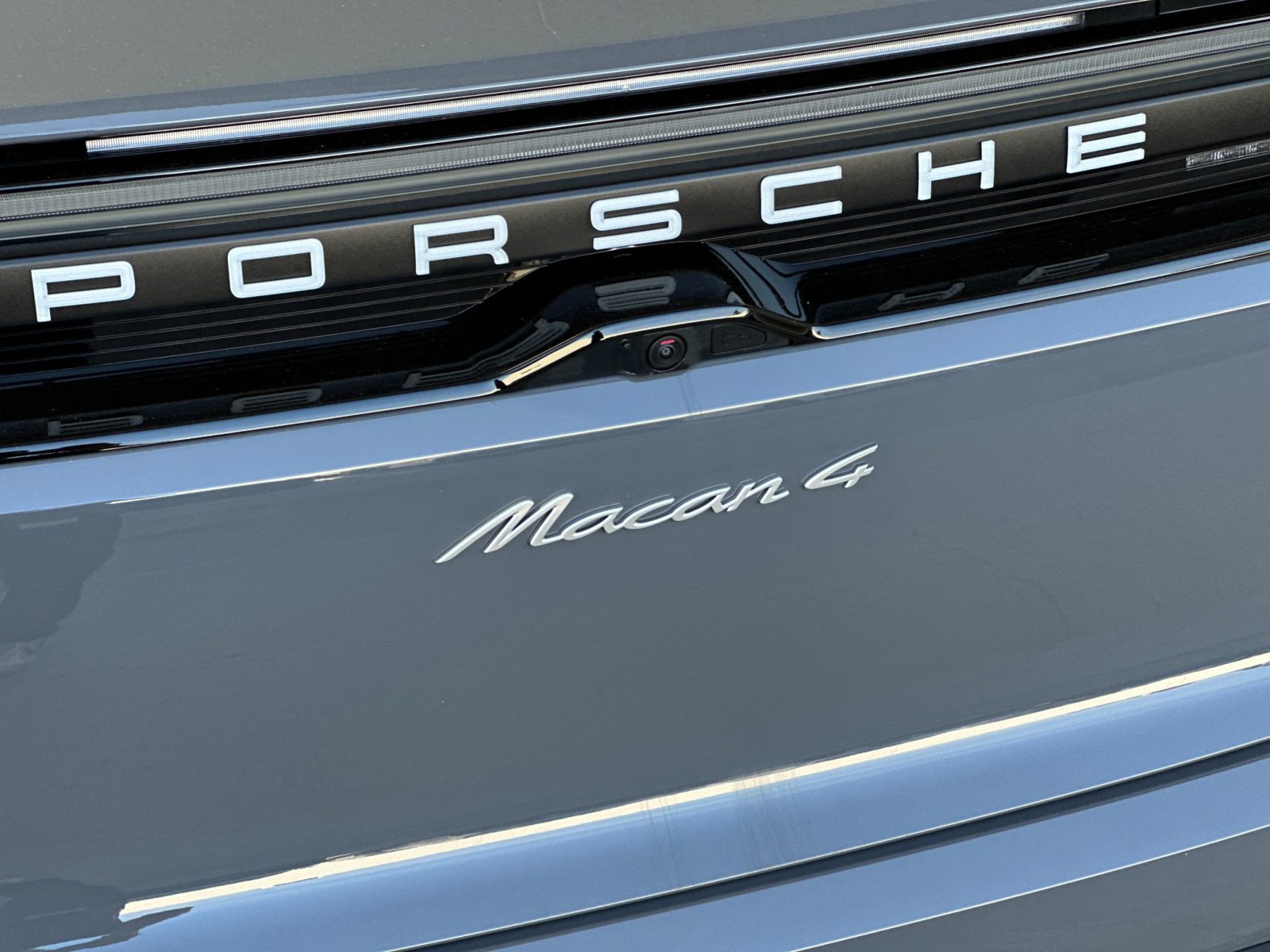 New 2026 Porsche Macan 4 Electric AWD/4WD image 35