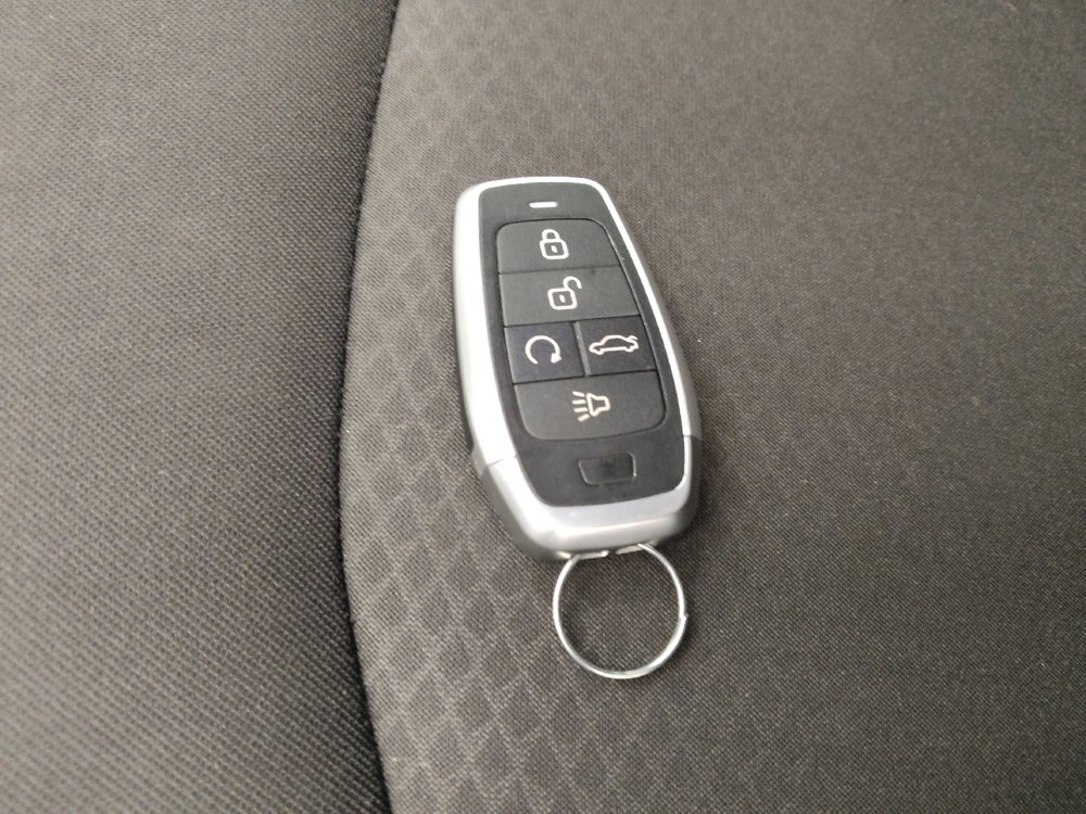 Used 2019 Chevrolet Malibu LT FWD image 32