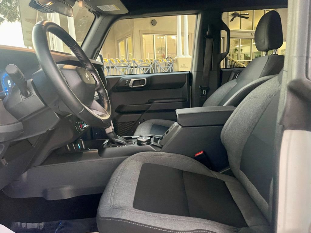 Used 2025 Ford Bronco Big Bend image 12