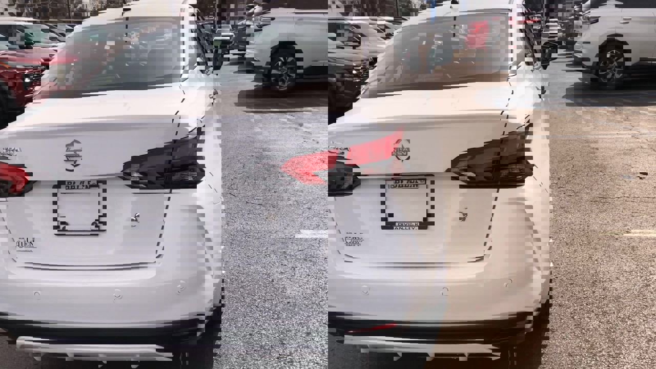 New 2025 Nissan Versa S w/ Trunk Package image 7