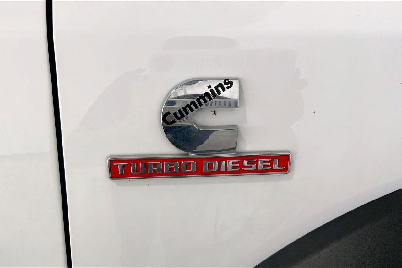 Used 2022 RAM 5500 Tradesman w/ Chrome Appearance Group image 9