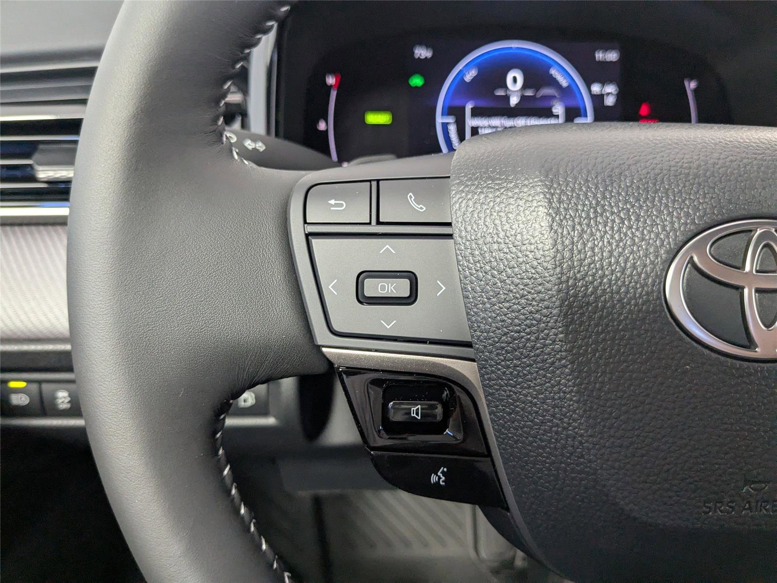 New 2026 Toyota Camry SE image 13