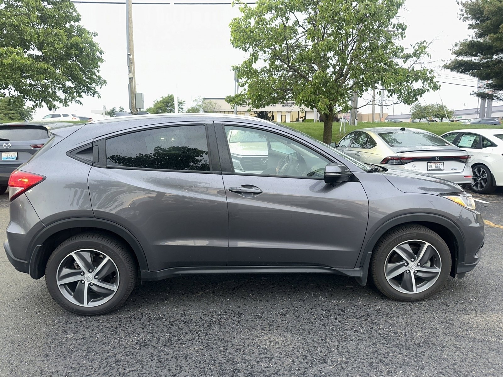 Used 2021 Honda HR-V EX-L image 8