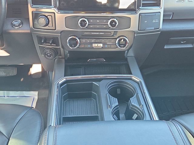 Used 2022 Ford F250 Platinum image 11