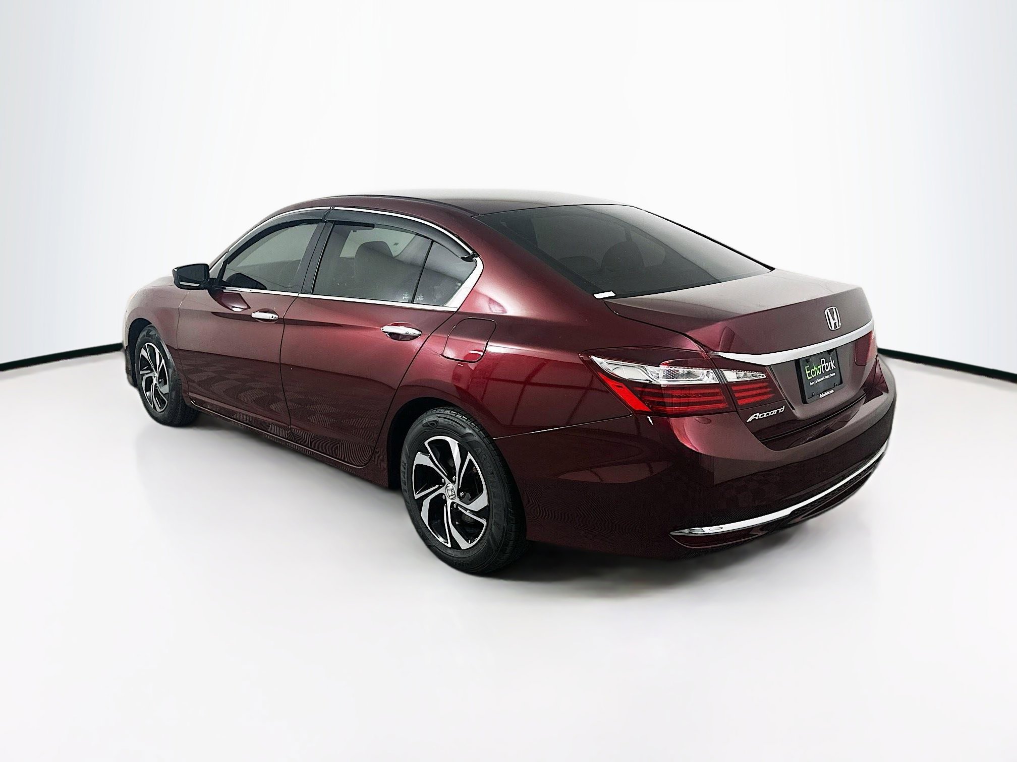 Used 2017 Honda Accord LX image 5