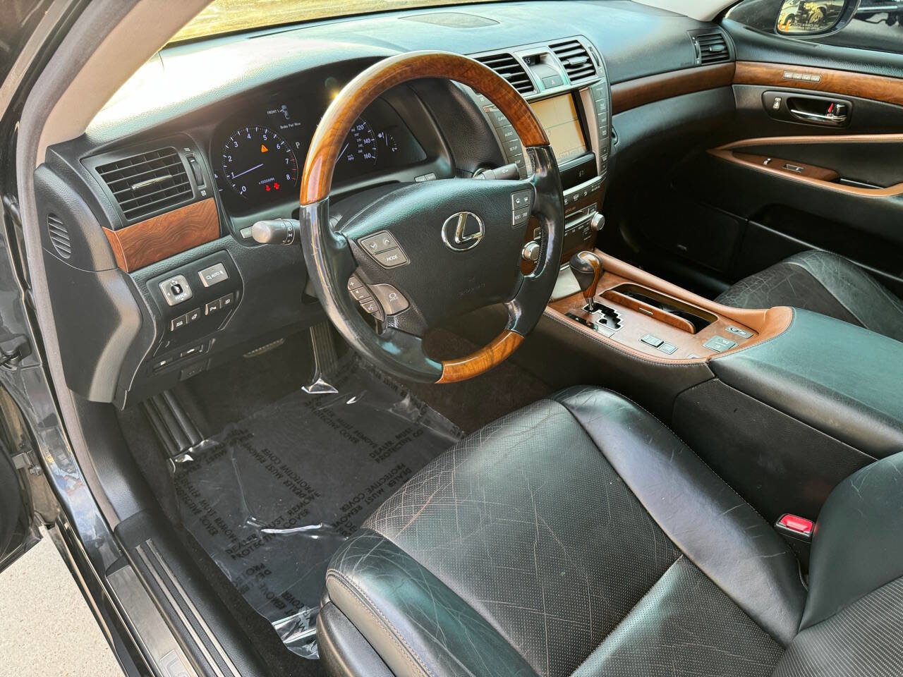 Used 2011 Lexus LS 460 w/ Touring Edition RWD image 8
