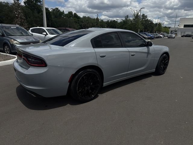 Used 2022 Dodge Charger SXT w/ Leather Interior Group RWD image 12