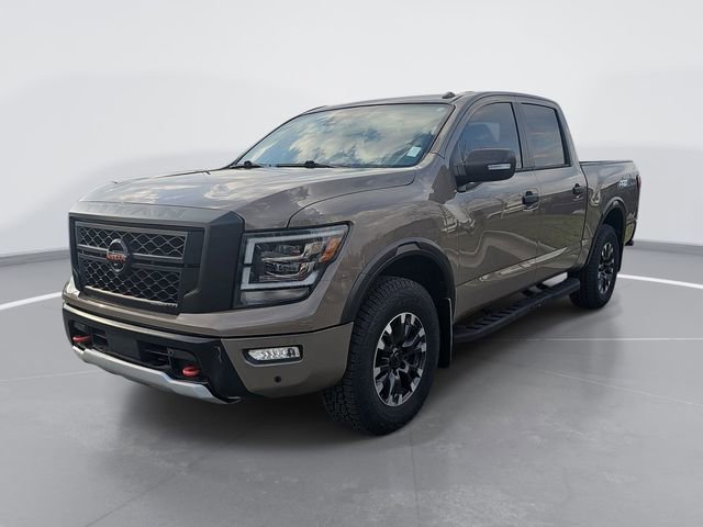 Used 2021 Nissan Titan PRO-4X w/ Pro-4x Convenience Package image 7